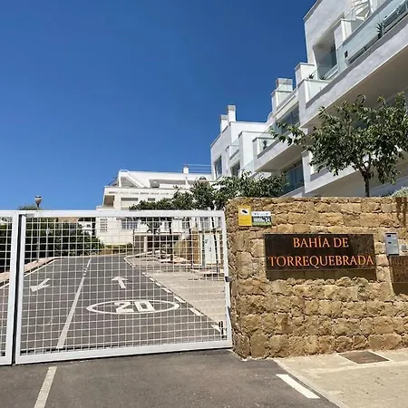 Apartment Deluxe Sea View With A Swimming Pool Benalmadena